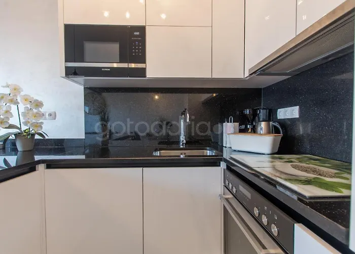 Appartement Delux Diva Mare - Free Parking Makarska