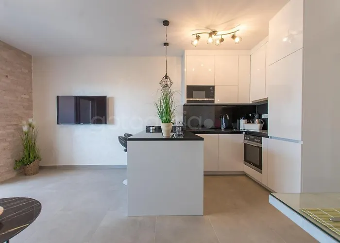 Appartement Delux Diva Mare - Free Parking *