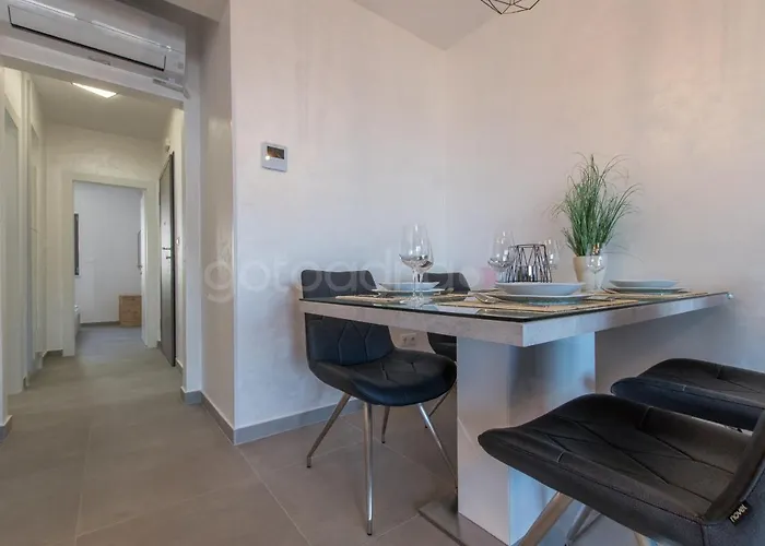 Appartement Delux Diva Mare - Free Parking Makarska